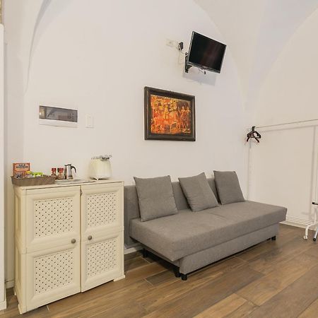 בארי Red Rooms By Wonderful Italy מראה חיצוני תמונה